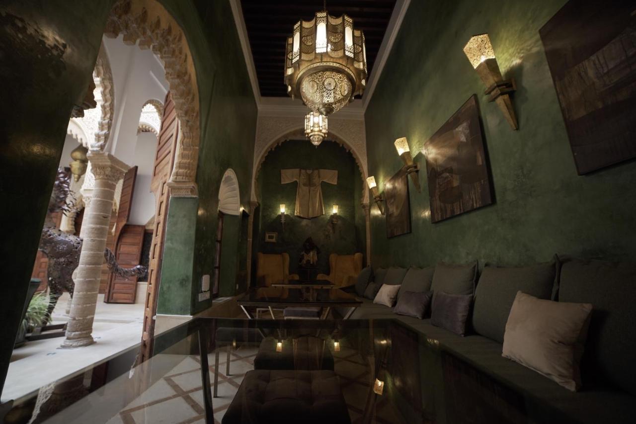 Riad Al Bahi *